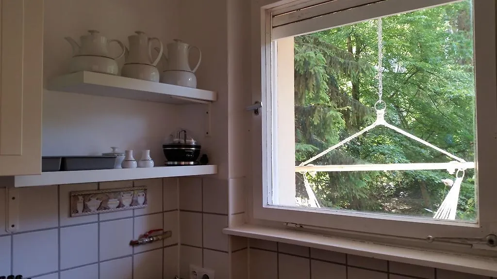 Green Oasis Berlin Apartment